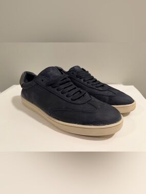 Geox Regio Man low-top sneakers in navy Men's size 10